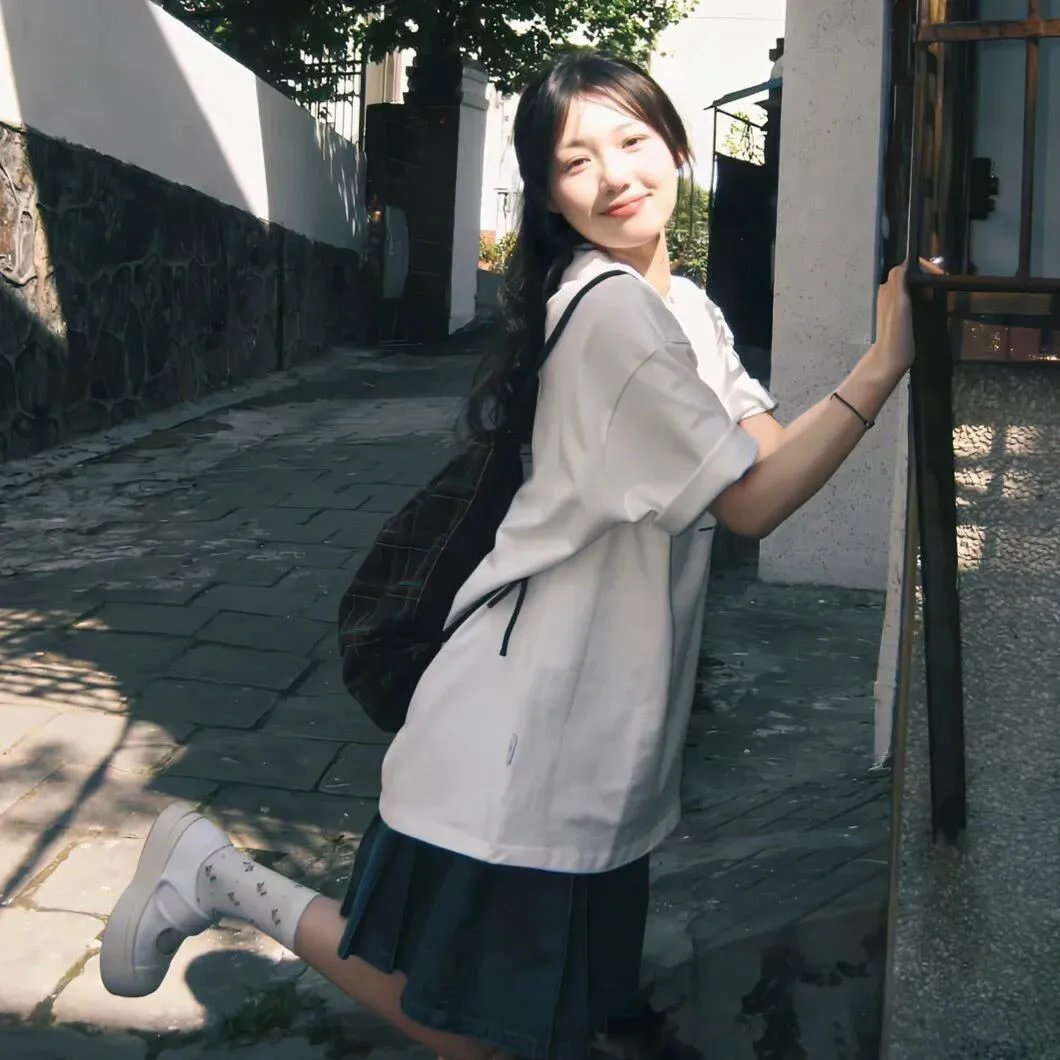 靠近我一点